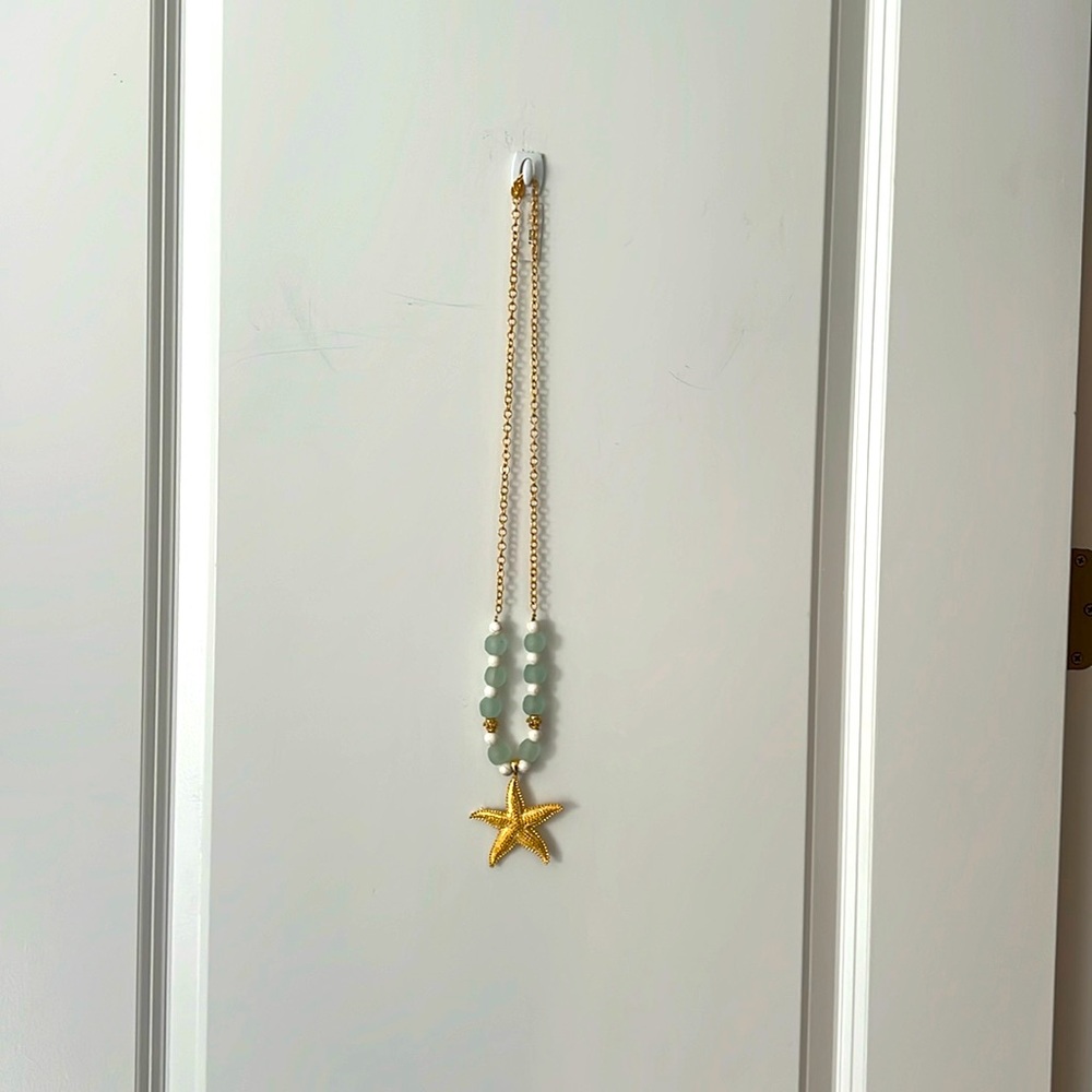 Gold Starfish Pendant Necklace